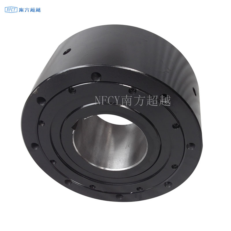 超越离合器
